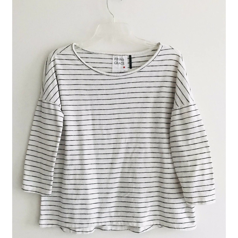 Finn and Grace | Striped Cotton Blend Top Womens Sz S Beige 3/4 Sleeves Pullover